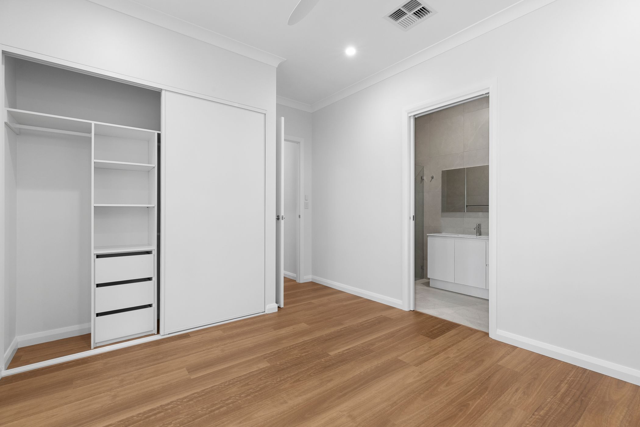Wahroonga – E180