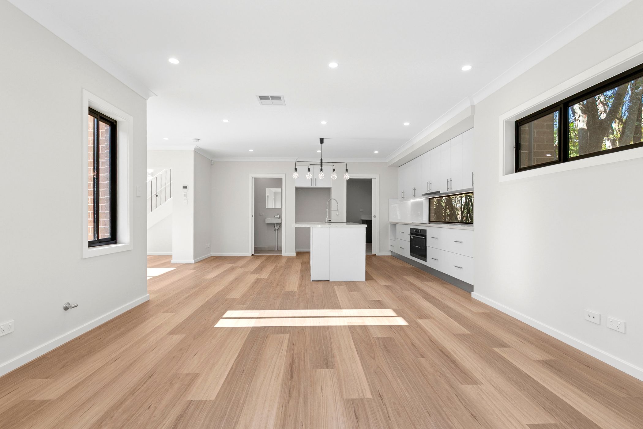 Hornsby – F25