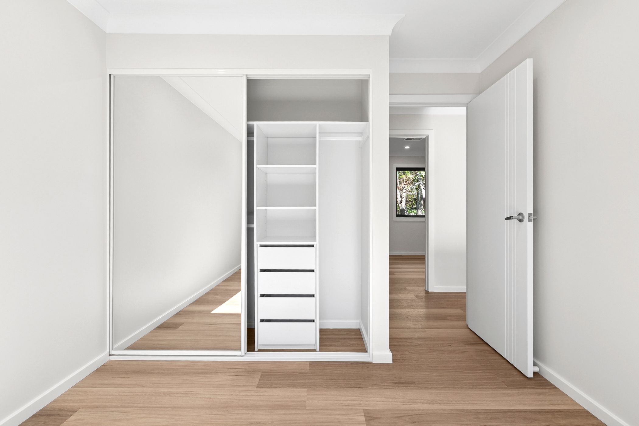 Hornsby – F25