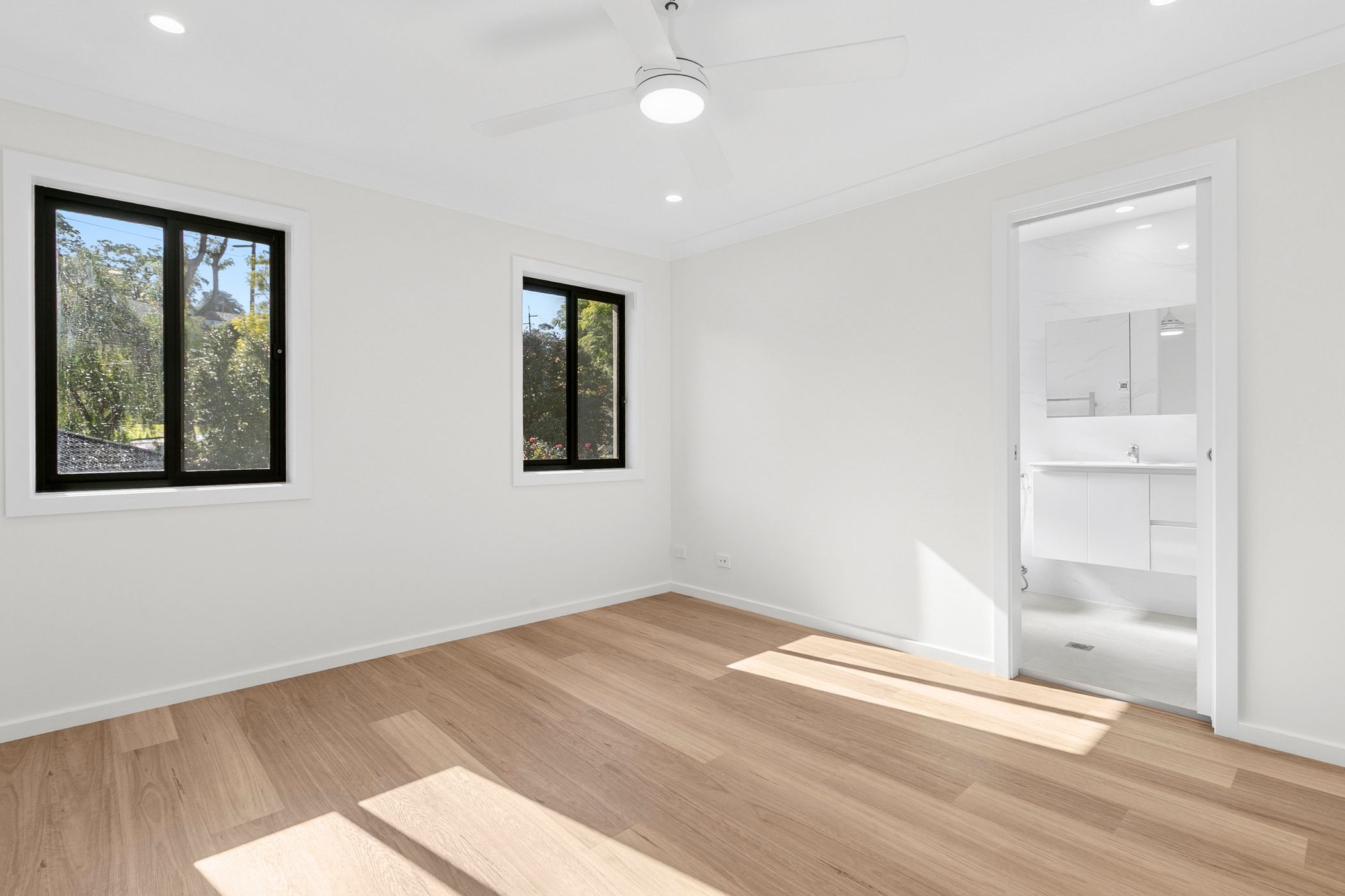Hornsby – F25