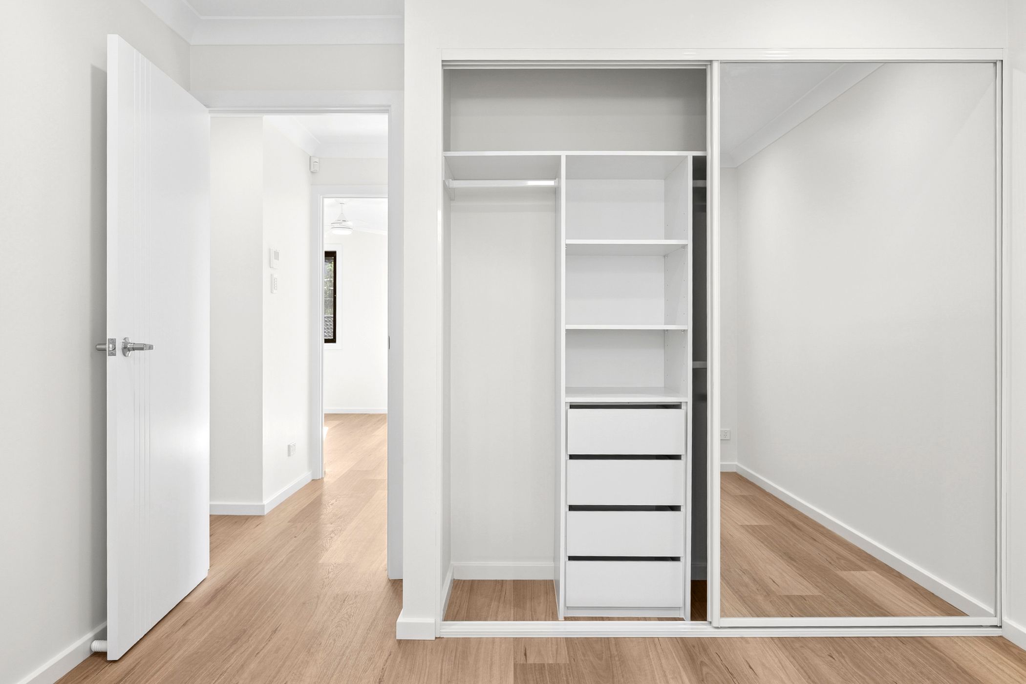 Hornsby – F25