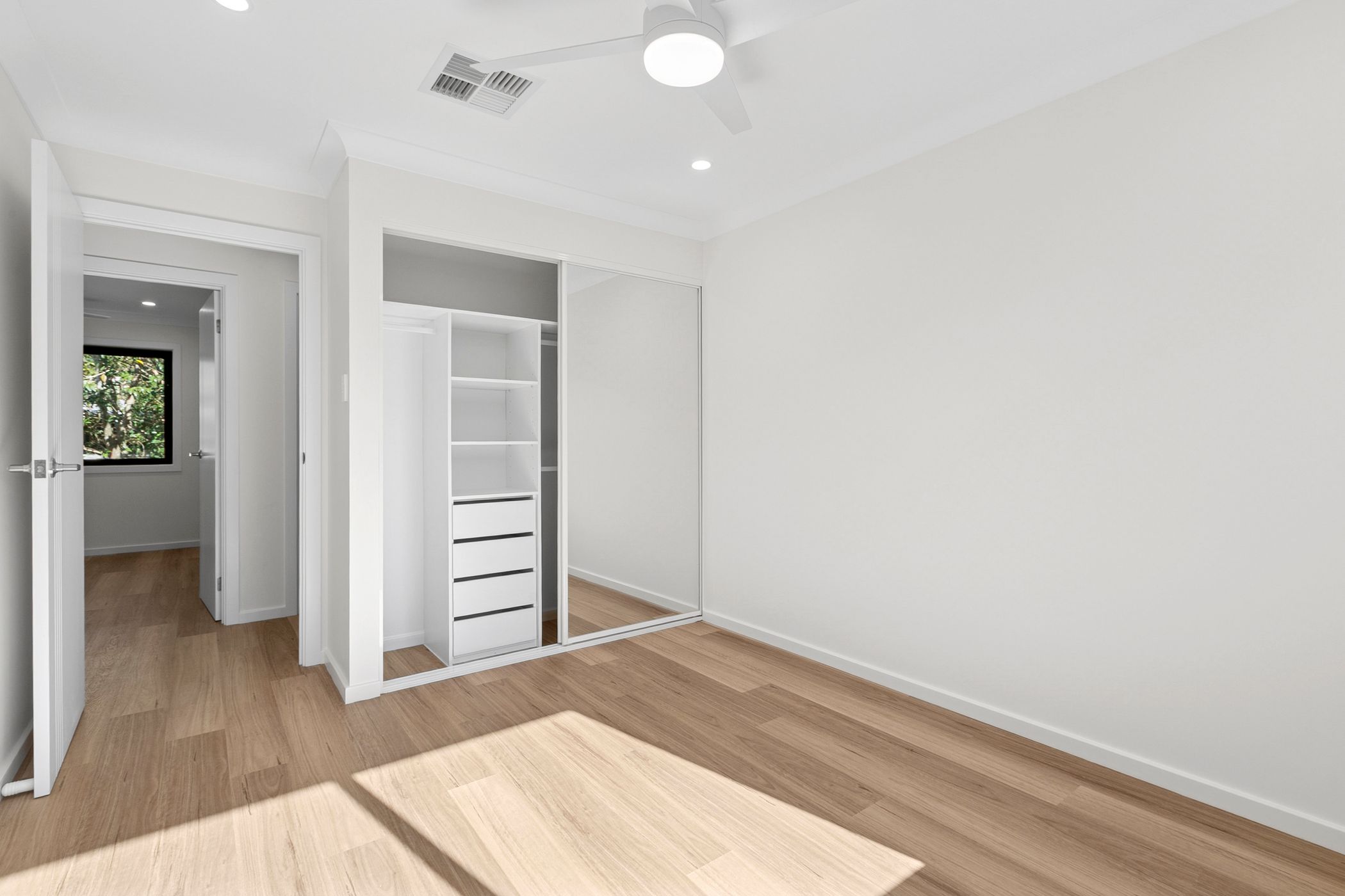 Hornsby – F25